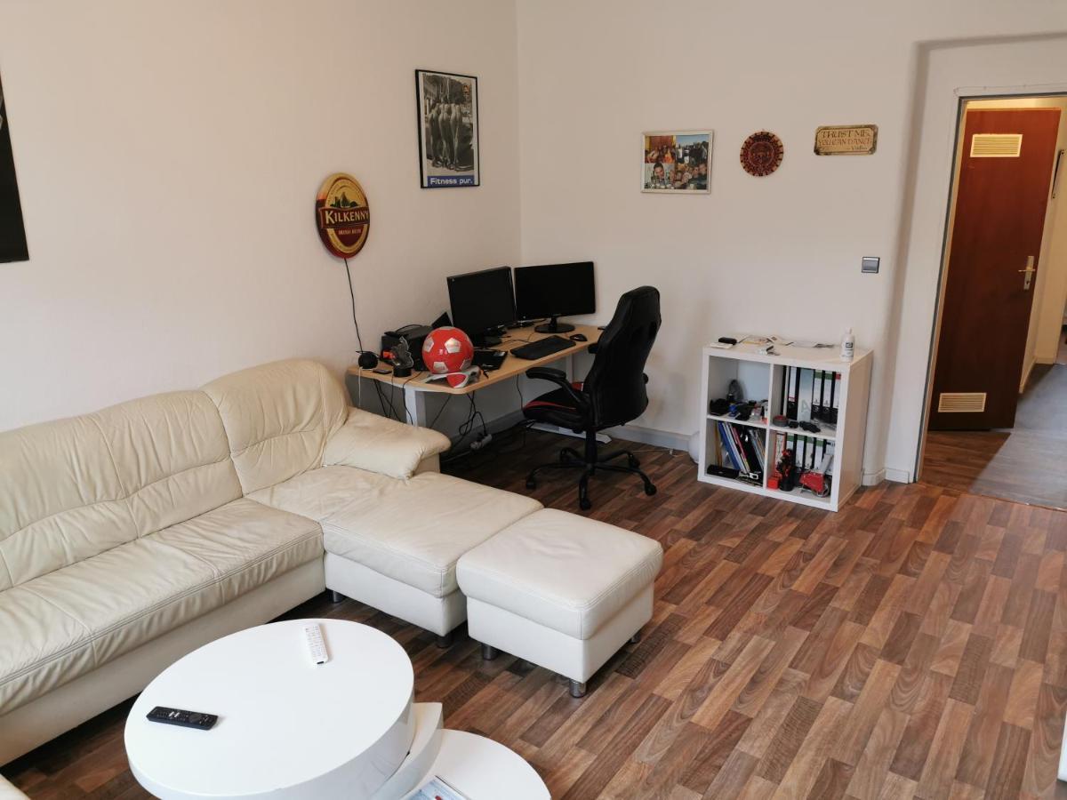 Nearwoehrderseaandstation Hotel Nuremberg Bagian luar foto